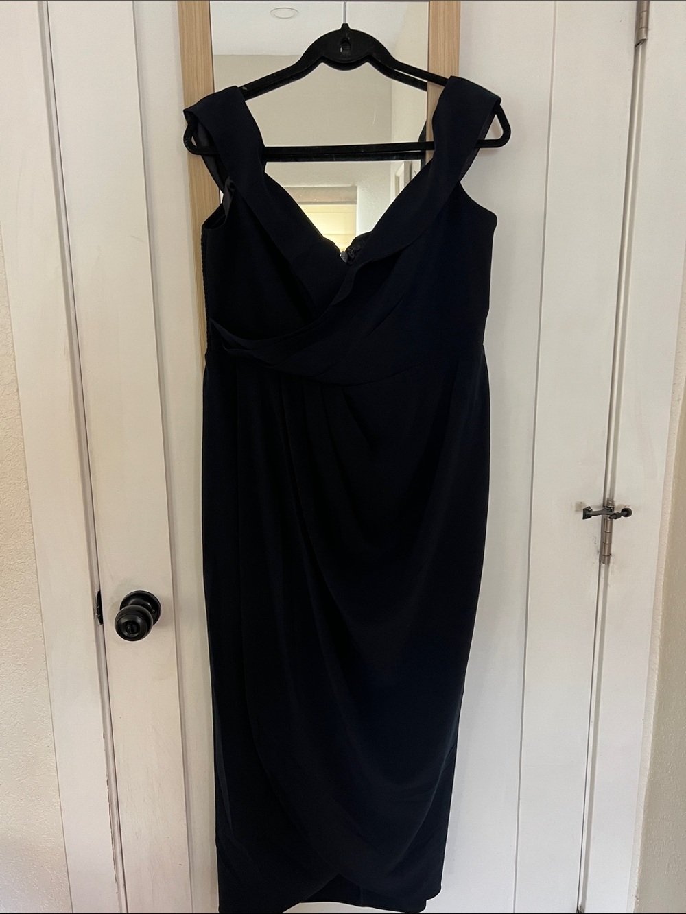 Gorgeous navy dress special occasion off the shoulder